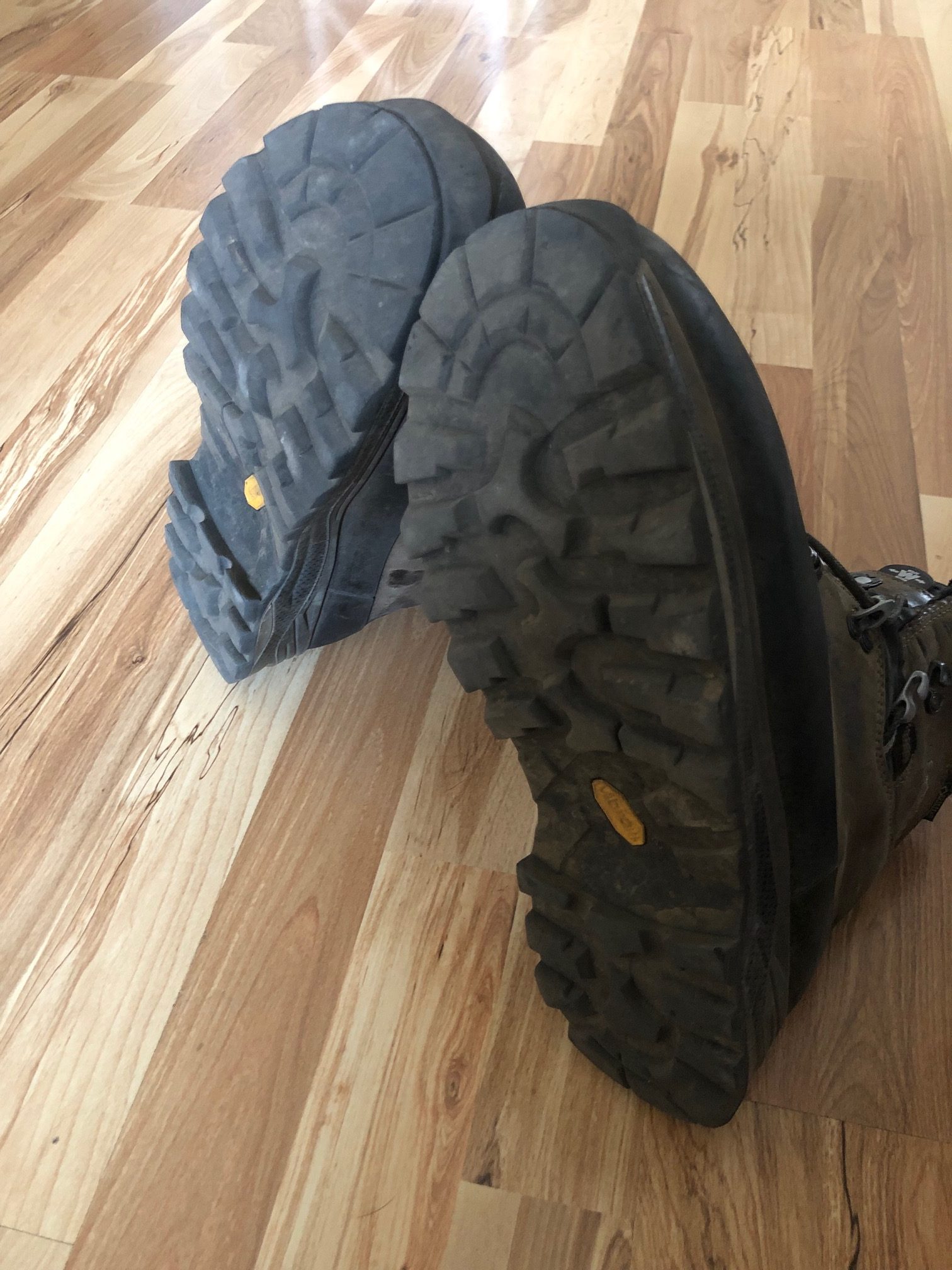 Best Mountain Hunting Boots (2023 Reviews) HuntingSage